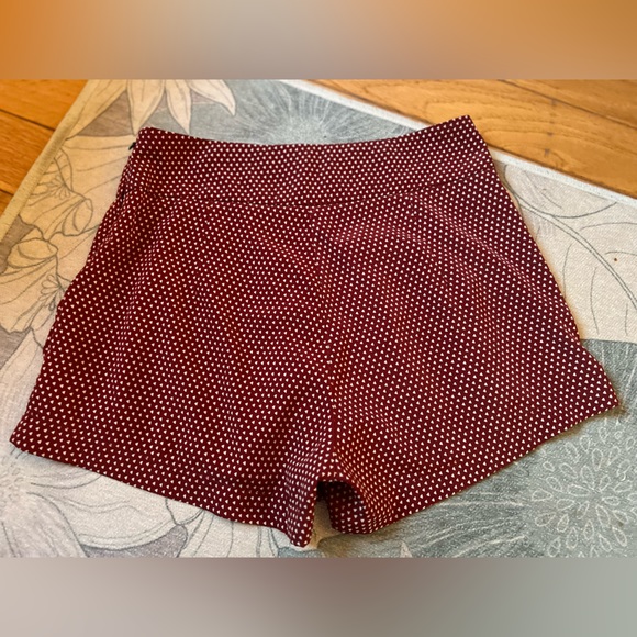 Polka dot high waisted shorts - Picture 2 of 4